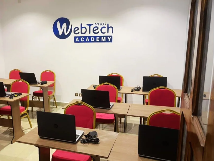 Salle de formation de la WebTech Academy